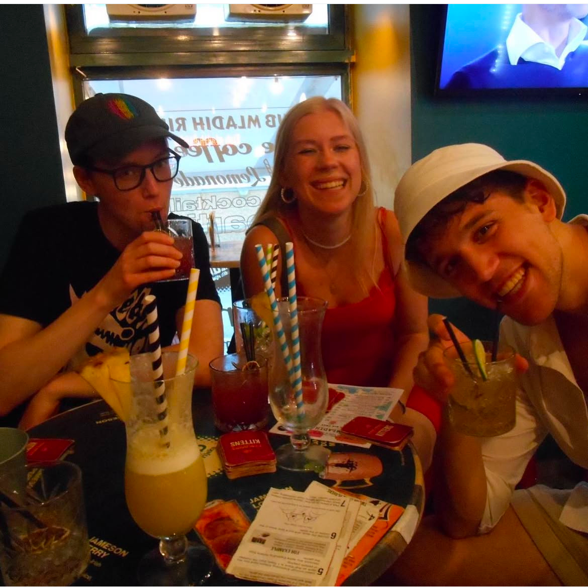 Cocktails in een bar